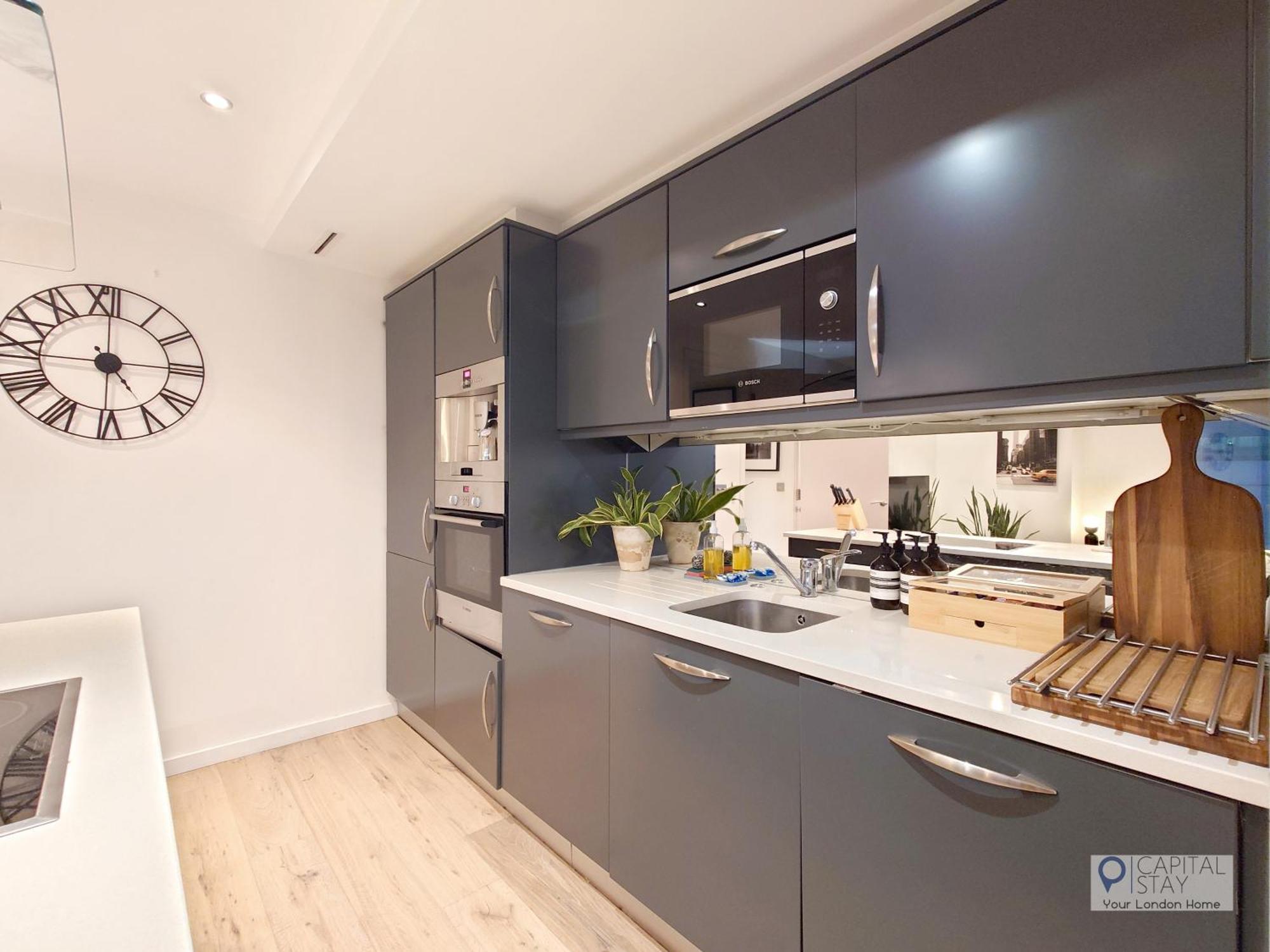 Deluxe Two Bed Apartment With River & City View London Ngoại thất bức ảnh